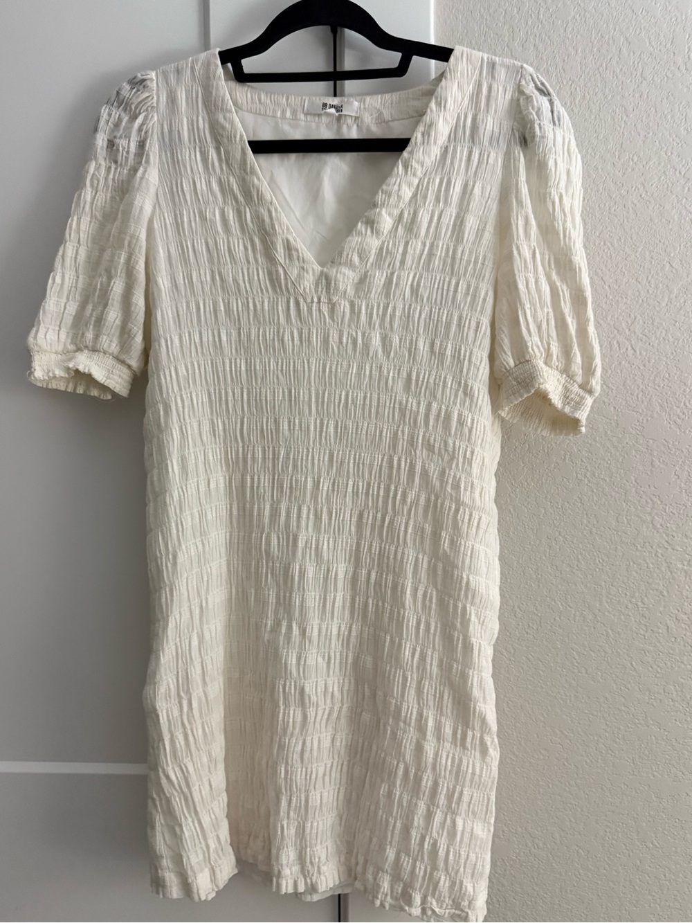 TBB Dakota by Steve Madden White Smocked Puff Sleeve Top / Mini Dress size M